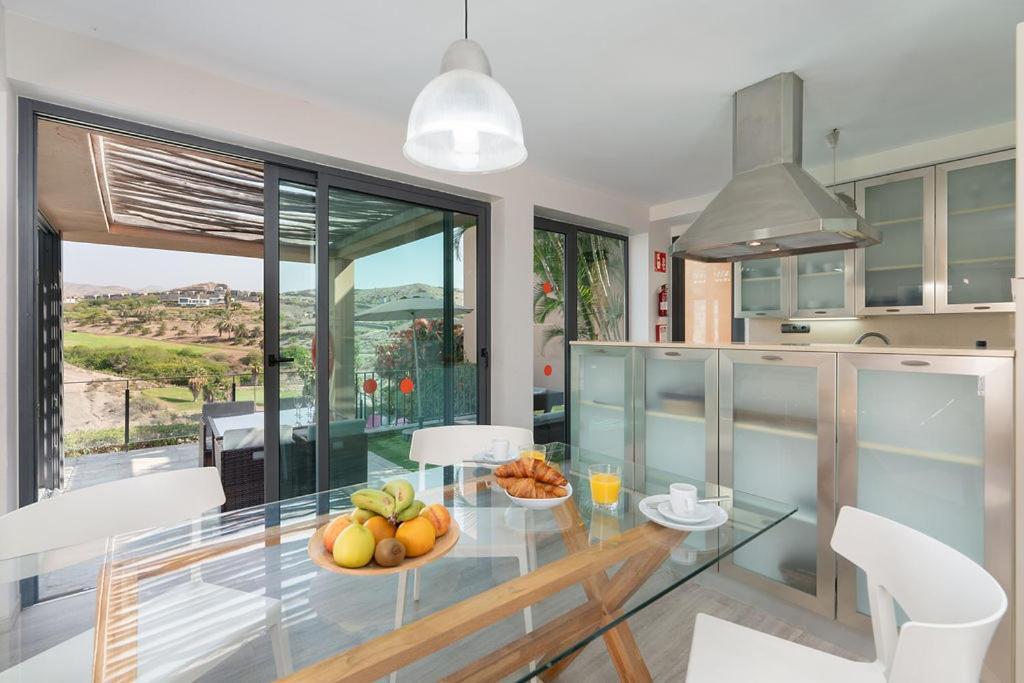 Villa Mit Pool Los Lagos 16 Salobre  Bagian luar foto